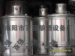 買(mǎi)釀酒設(shè)備圖片,買(mǎi)釀酒設(shè)備高清圖片 河南百?gòu)?qiáng)釀酒設(shè)備廠,